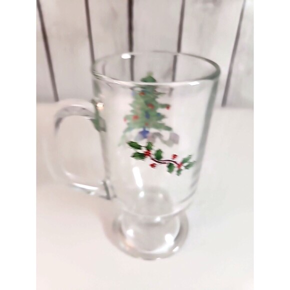 Luminarc Vintage Christmas Tree & Holly Glass Mugs Set Of 2 | Holiday Hostess - Picture 13 of 14